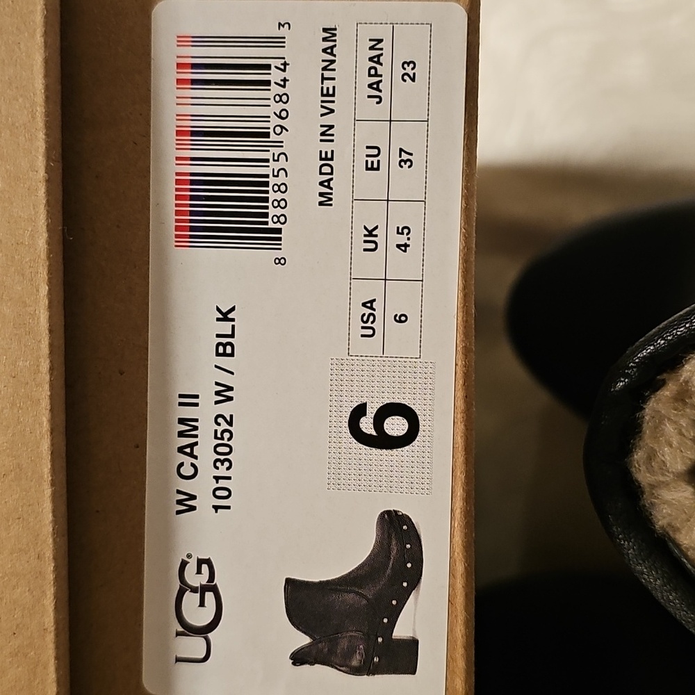 Ugg W Cam II black leather boot size 6 - Picture 9 of 10